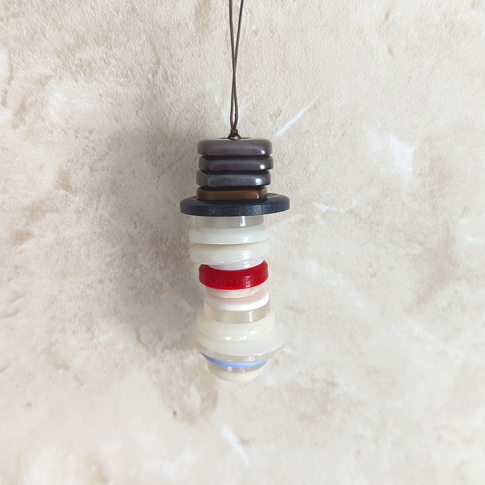 Handmade Snowman button Christmas tree ornament for the holiday season gifts ☃️❄